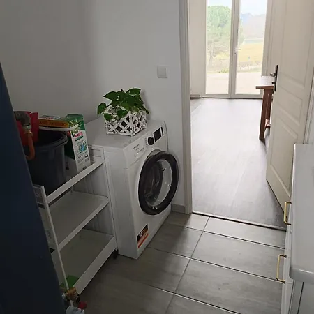 Grande Maison Avec Vue Sur Le *