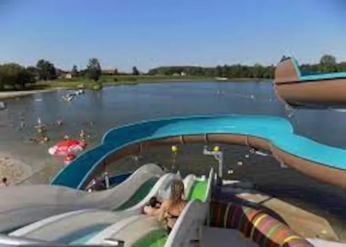 Grande Maison Avec Vue Sur Le *